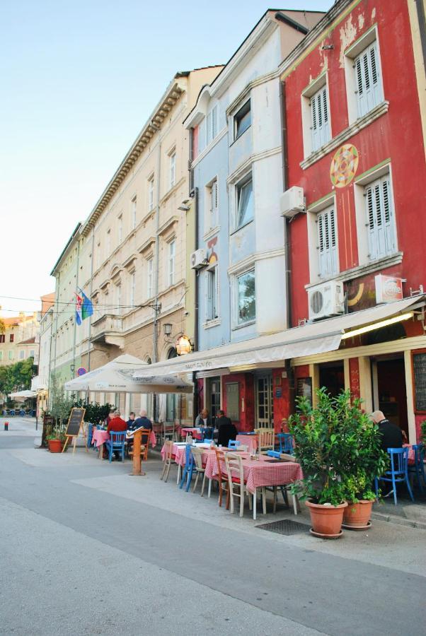 Amfora Apartment *